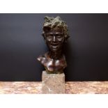 MEZZO BUSTO IN BRONZO