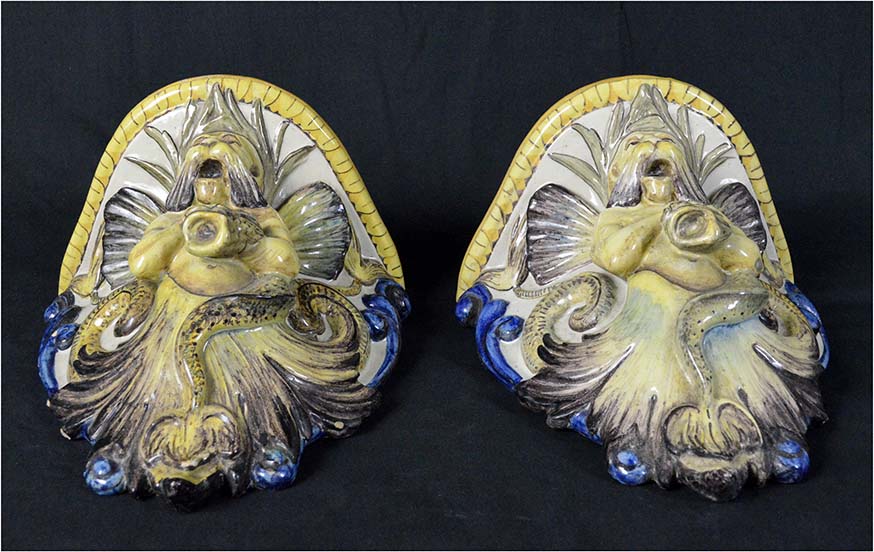 COPPIA MENSOLE IN MAIOLICA - Image 2 of 2