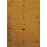 TAPPETO GABBEH trama ed ordito in cotone, vello in lana (usura). India XX secolo - cm 240 x 168