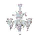 LAMPADARIO a sei luci in vetro di Murano nei toni del celeste e del rosa. Fine XX secolo - Alt. cm