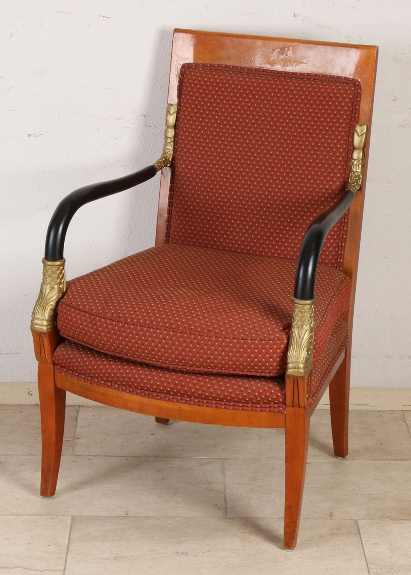 Antiker Sessel im Empire-Stil aus Mahagoni mit Ebonisierung und Vergoldung. Um 1900. Abmessungen: