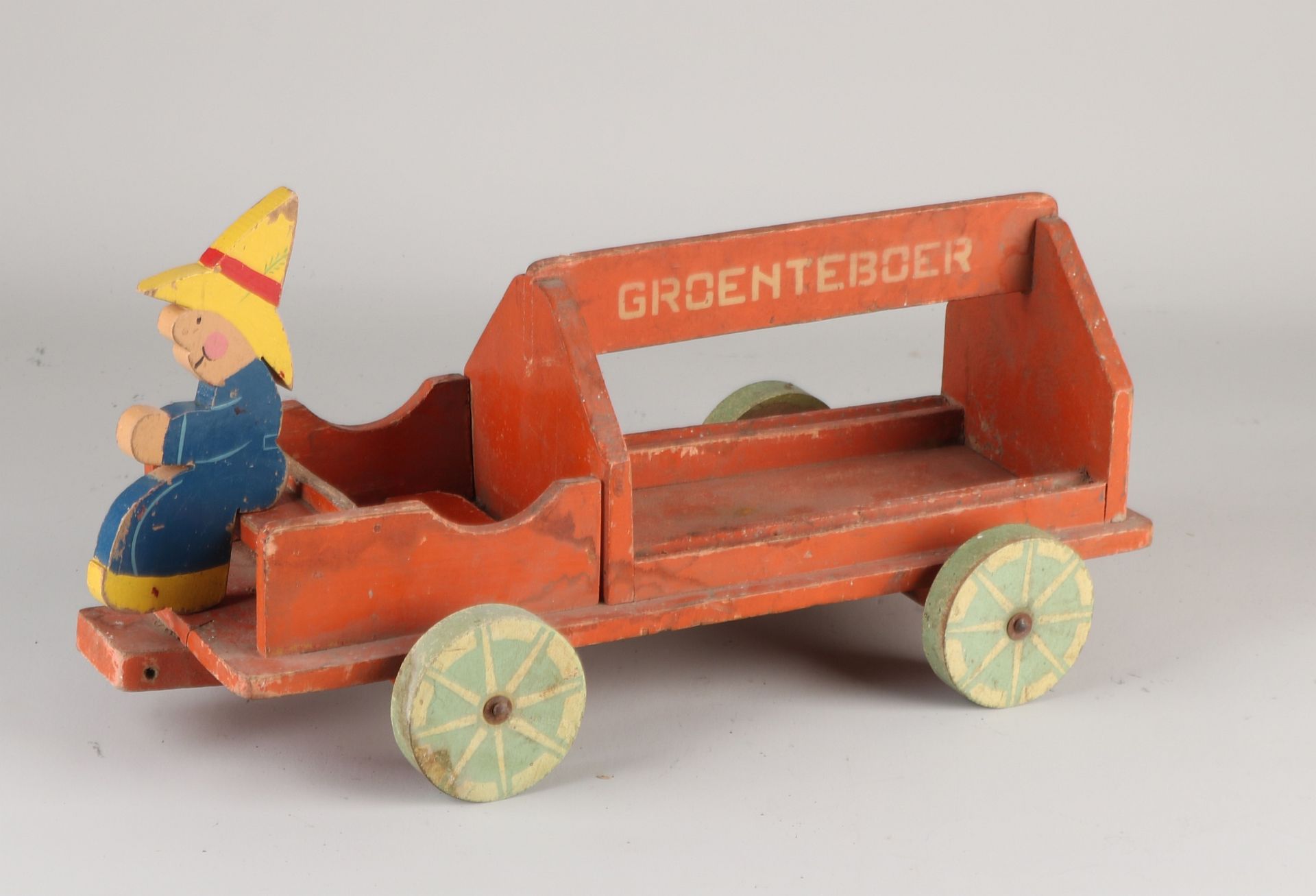 Niederländisches lithographiertes hölzernes Spielzeugauto. Gemüsehändler Auto. 1930er - 40er