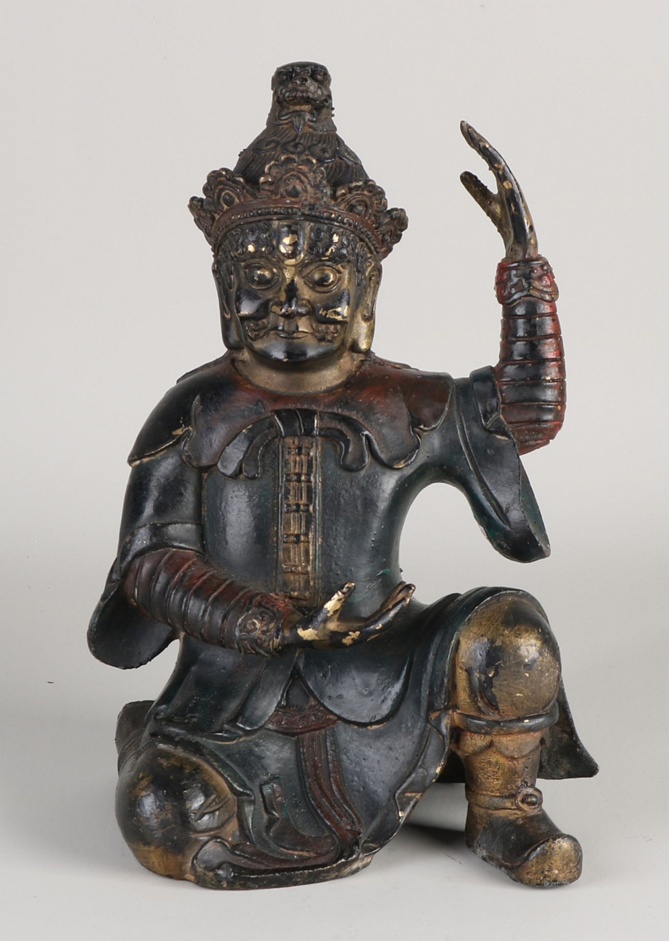 Alte / antike chinesische Bronze Buddha Figur. Polychromie. Größe: 25 cm. In guter Kondition.O