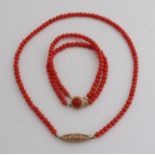 Red coral bracelet & necklace