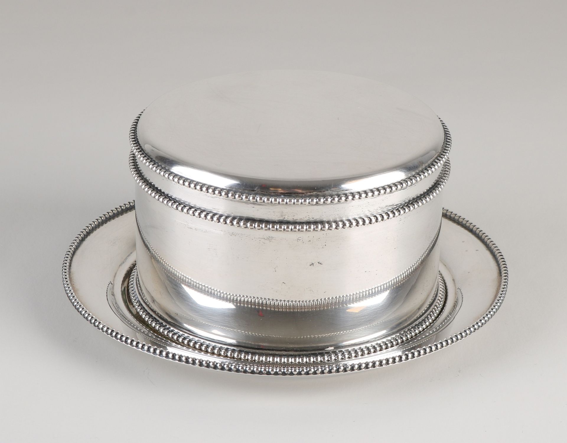 Silver biscuit tin & tray