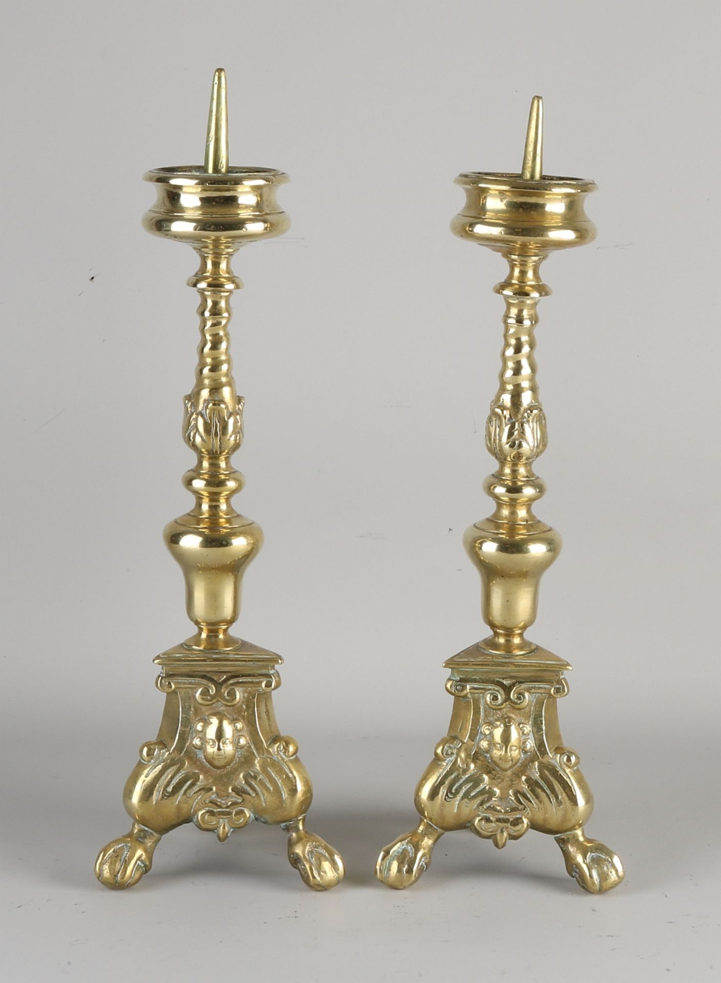 Two pen candelabra