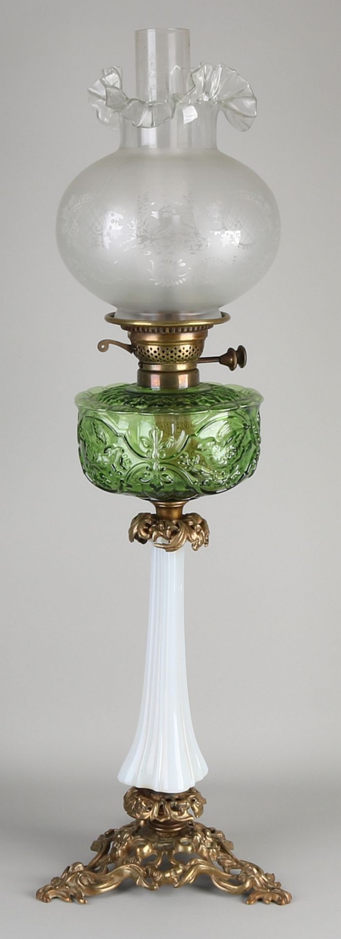 Antique kerosene lamp, 1900