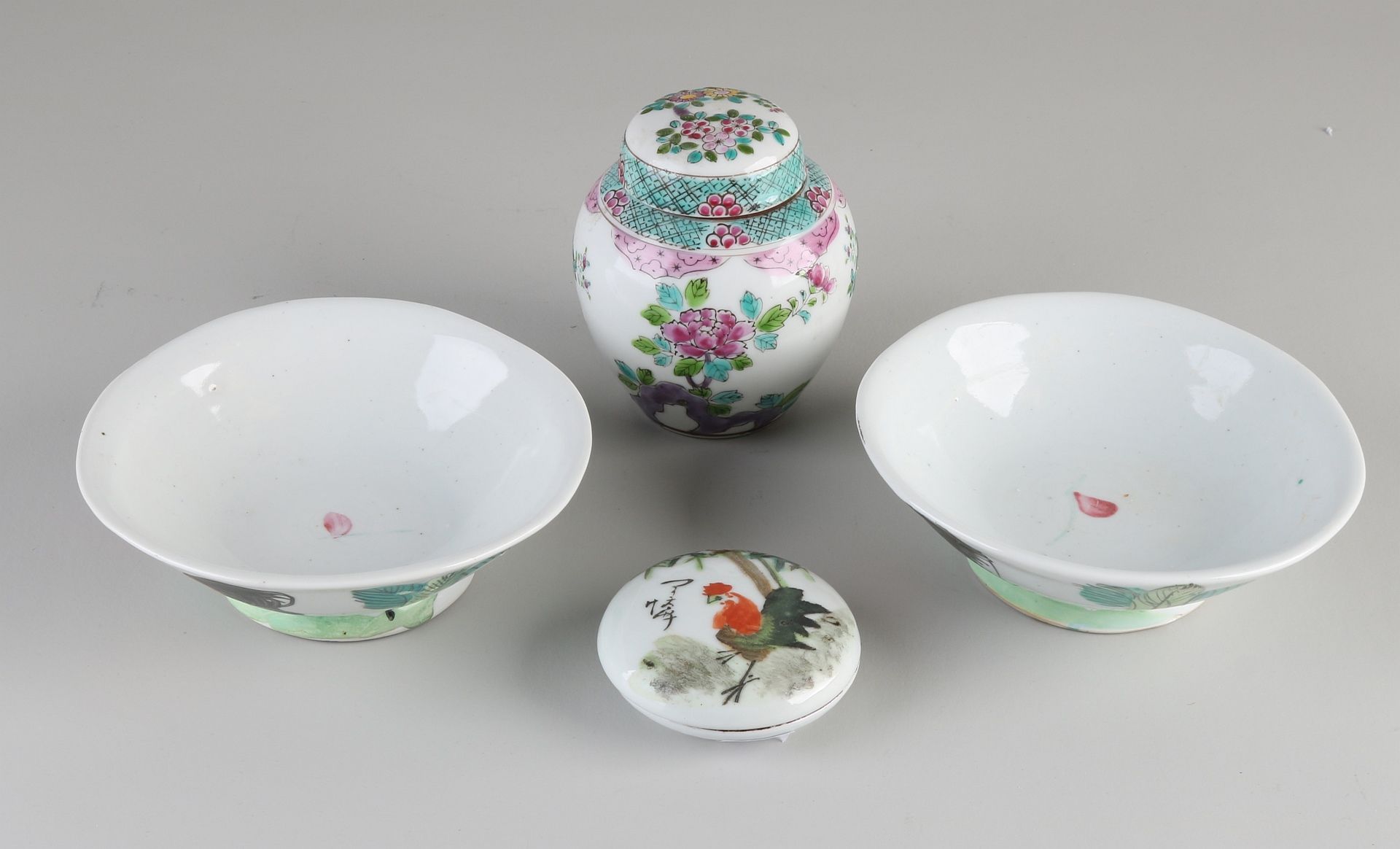 4x Chinese porcelain