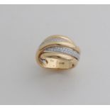 Gold ring with diamond