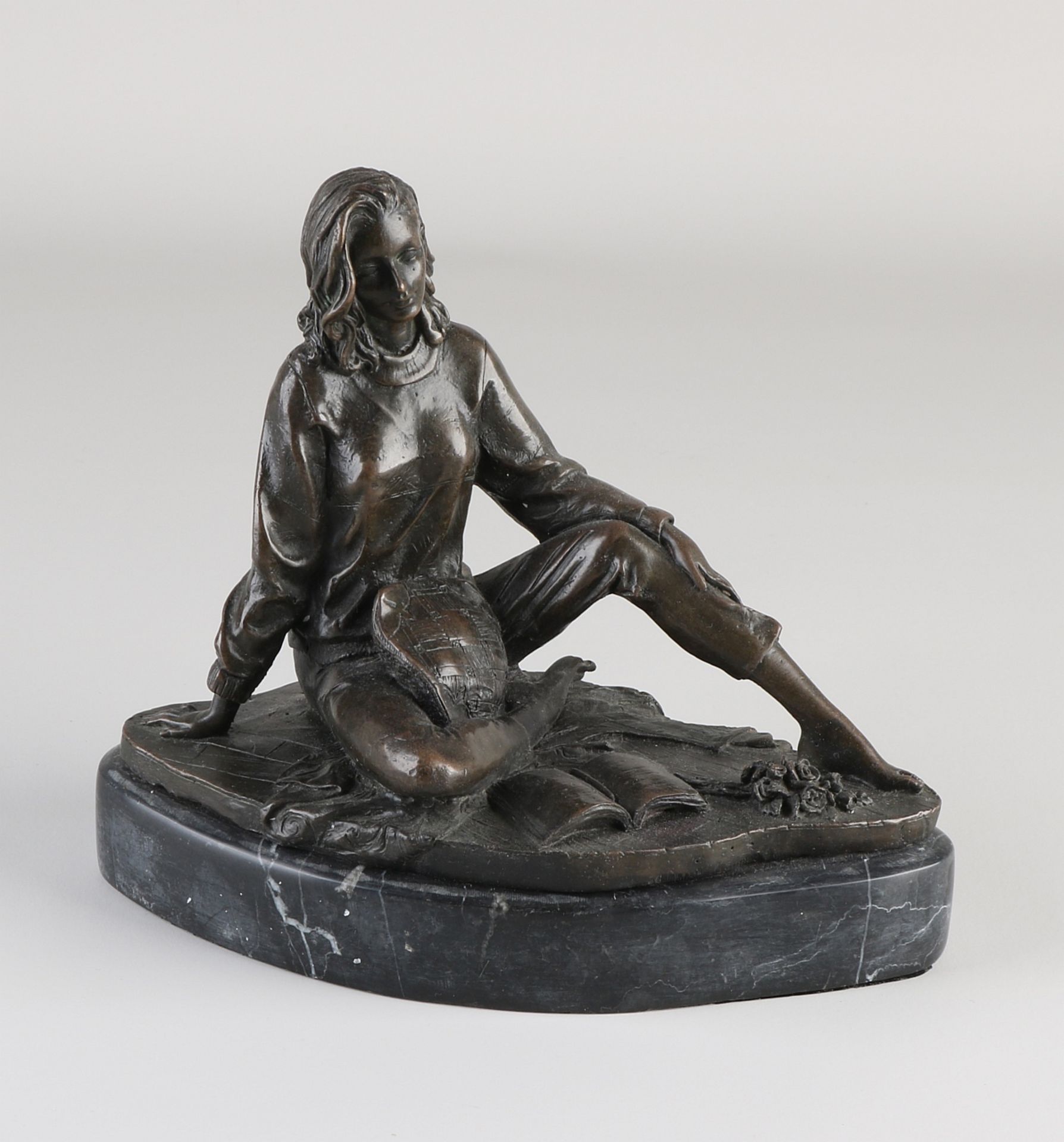 Bronze figure, Woman with book