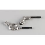 2 Silver groom pipes