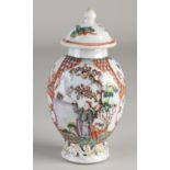 Chinese tea caddy, H 14 cm.