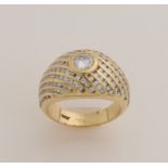 Gold ring with diamonds