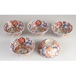Five antique Japanese Imari bowls Ø 15.5 cm.