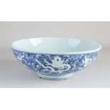 Chinese bowl with dragons Ø 28 cm.