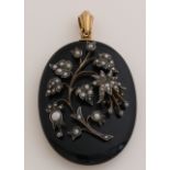 Mourning jewelry, pendant with gold