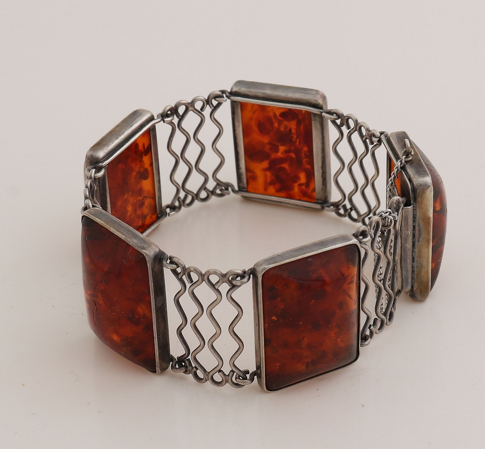 Bracelet with amber