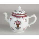 Chinese Family Rose teapot