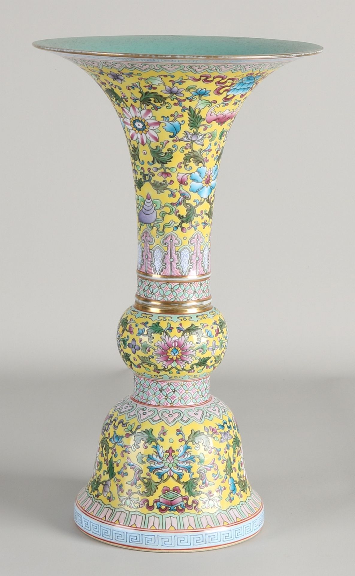 Chinese Family Rose vase