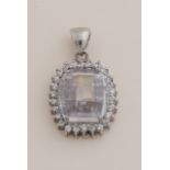 Silver pendant with cubic zirconia