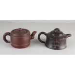 2 Chinese teapots