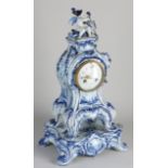 Delft Fayence mantel clock on console