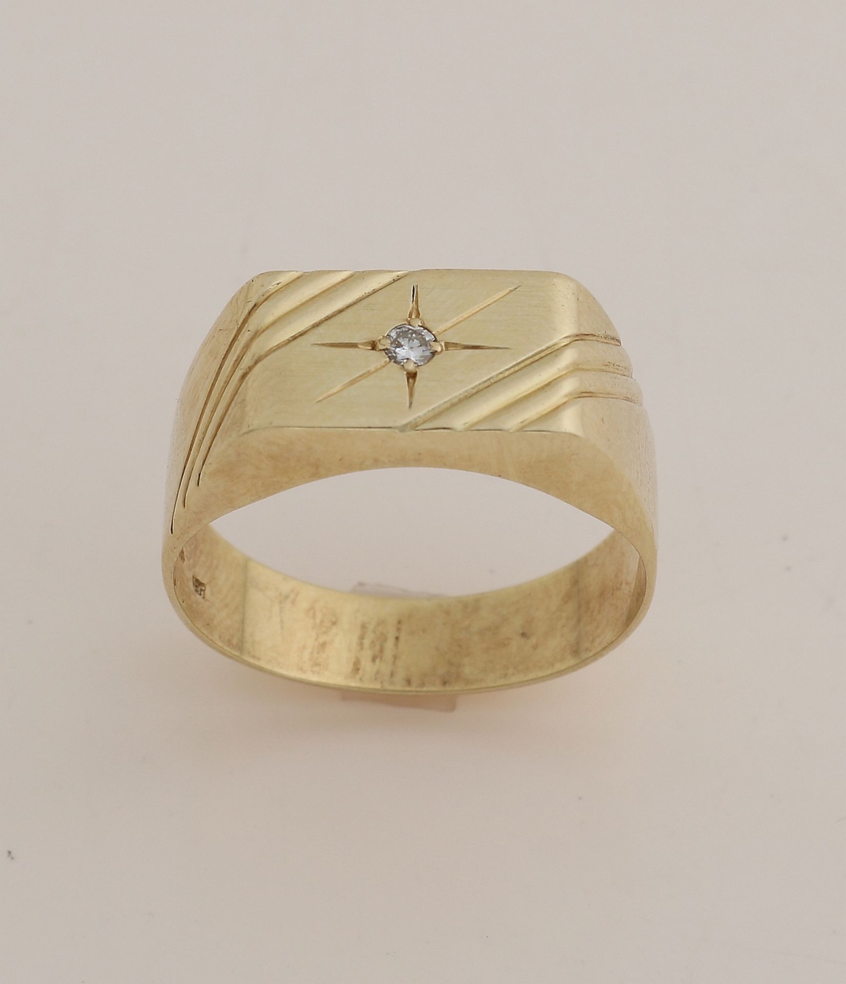 Gold men's ring