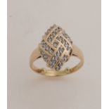 Gold ring with diamond