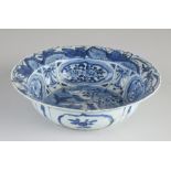 Rare Chinese Wanli klapmuts bowl Ø 21.2 cm.