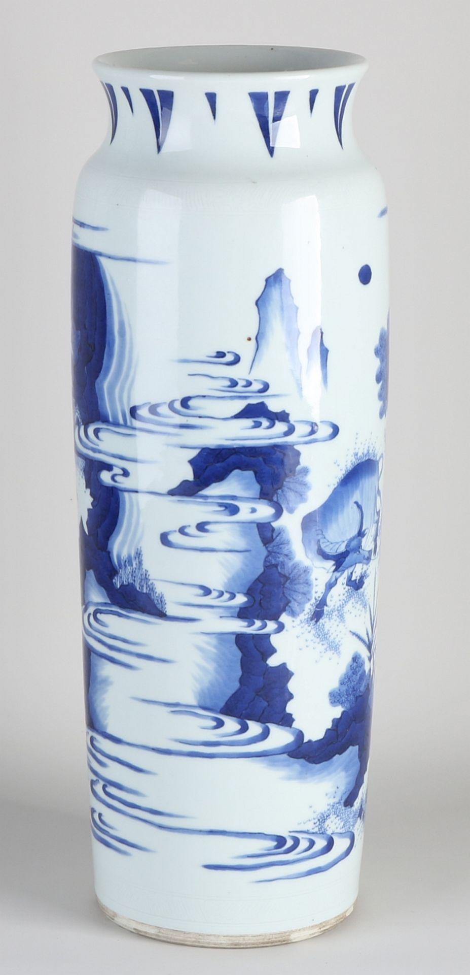 Large Chinese vase, H 45.5 cm. - Image 2 of 3