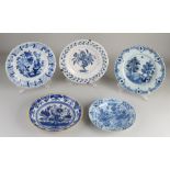 5 Delft plates approx. Ø 23 cm.