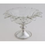 Crystal coupe with silver base