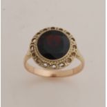 Gold garnet ring