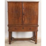 Oak cabinet around 1720