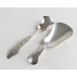 Silver tea and salt scoop