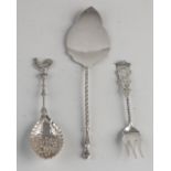 3 silver cutlery parts