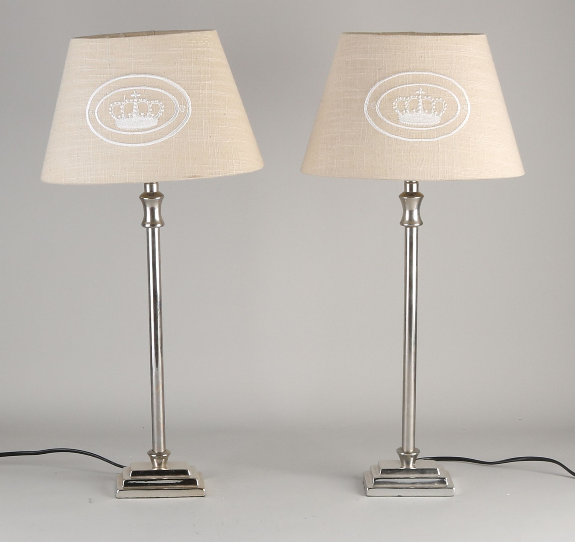 2 Table lamps