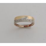 Gold ring with diamond