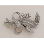 White gold brooch with diamond