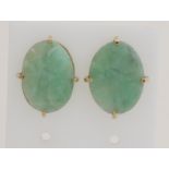 Gold earrings with jade