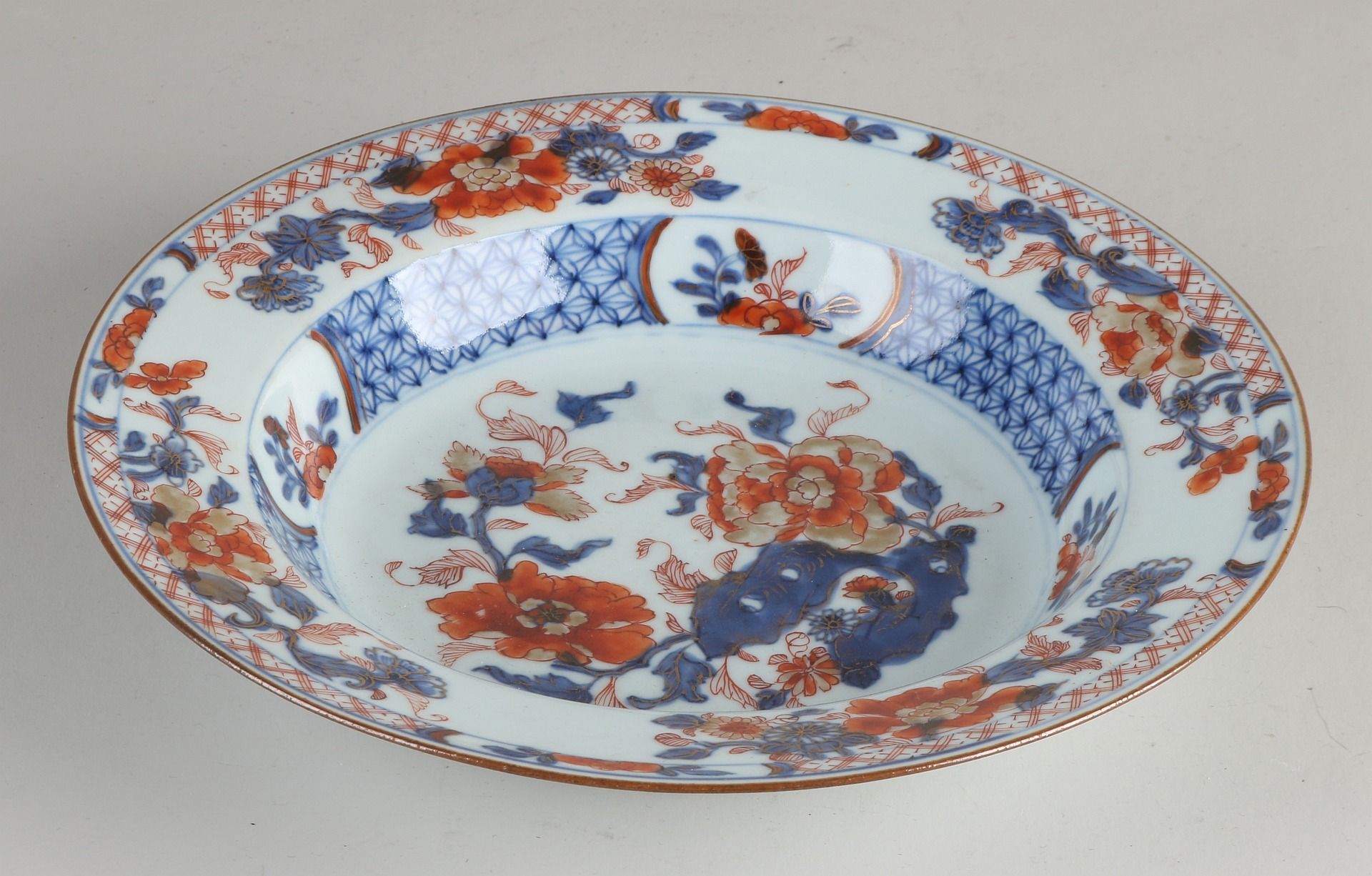 Chinese plate Ø 23 cm.