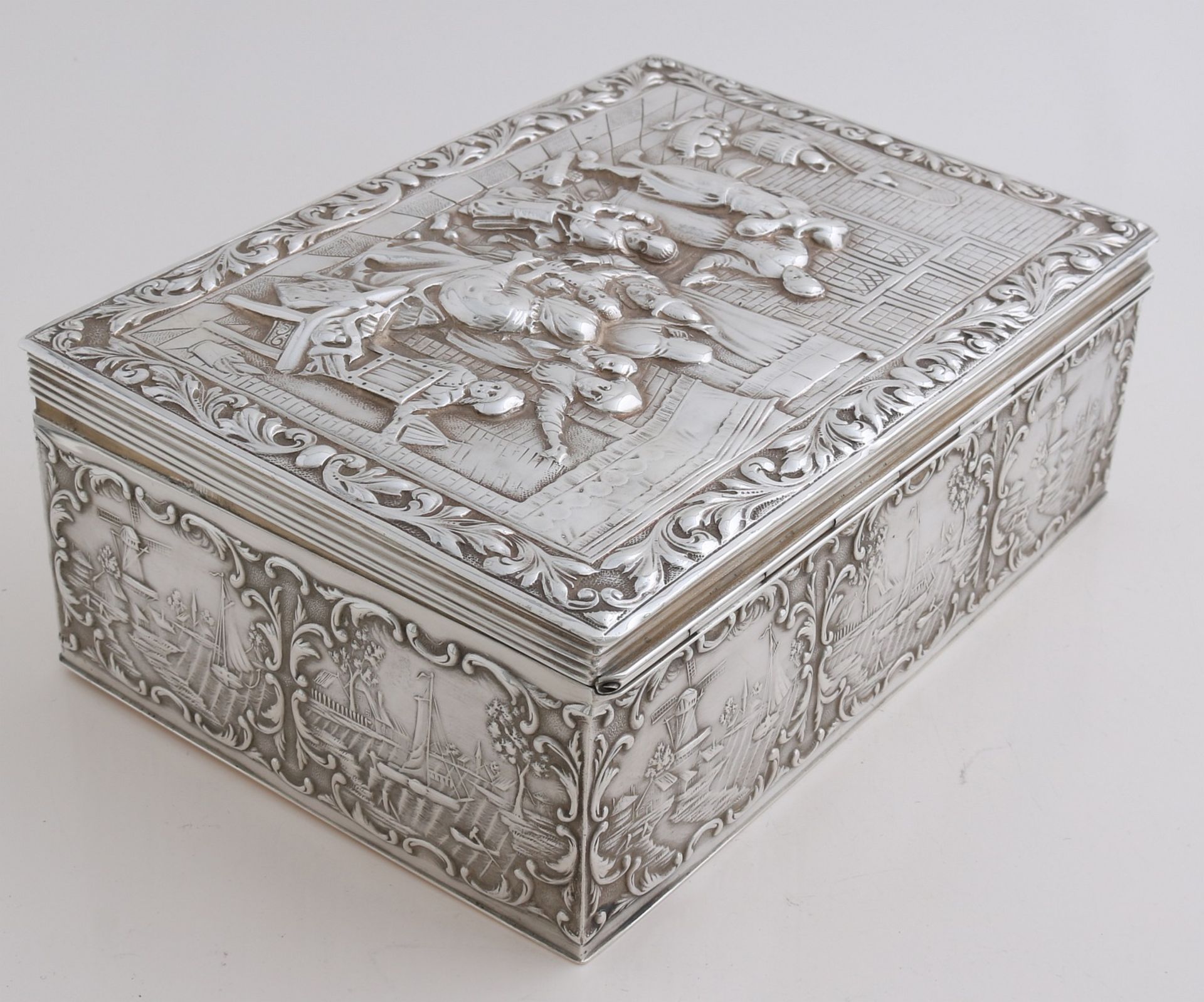 Silver biscuit tin - Image 2 of 3