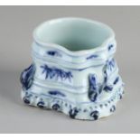 Chinese porcelain brush washer