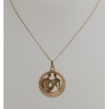 Gold necklace with pendant