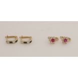 2 pairs of gold ear studs