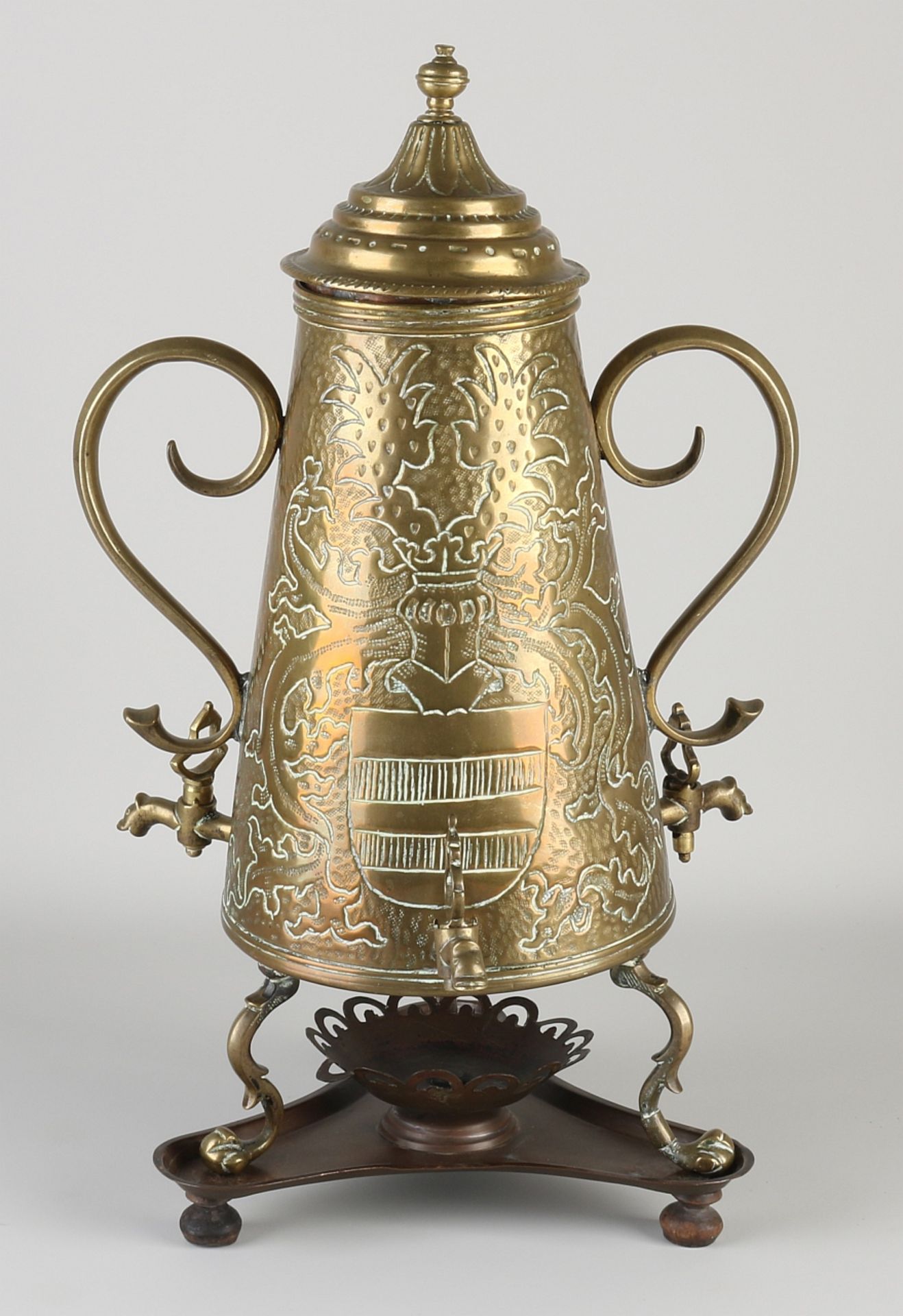 Amsterdam tap jug with city coat of arms