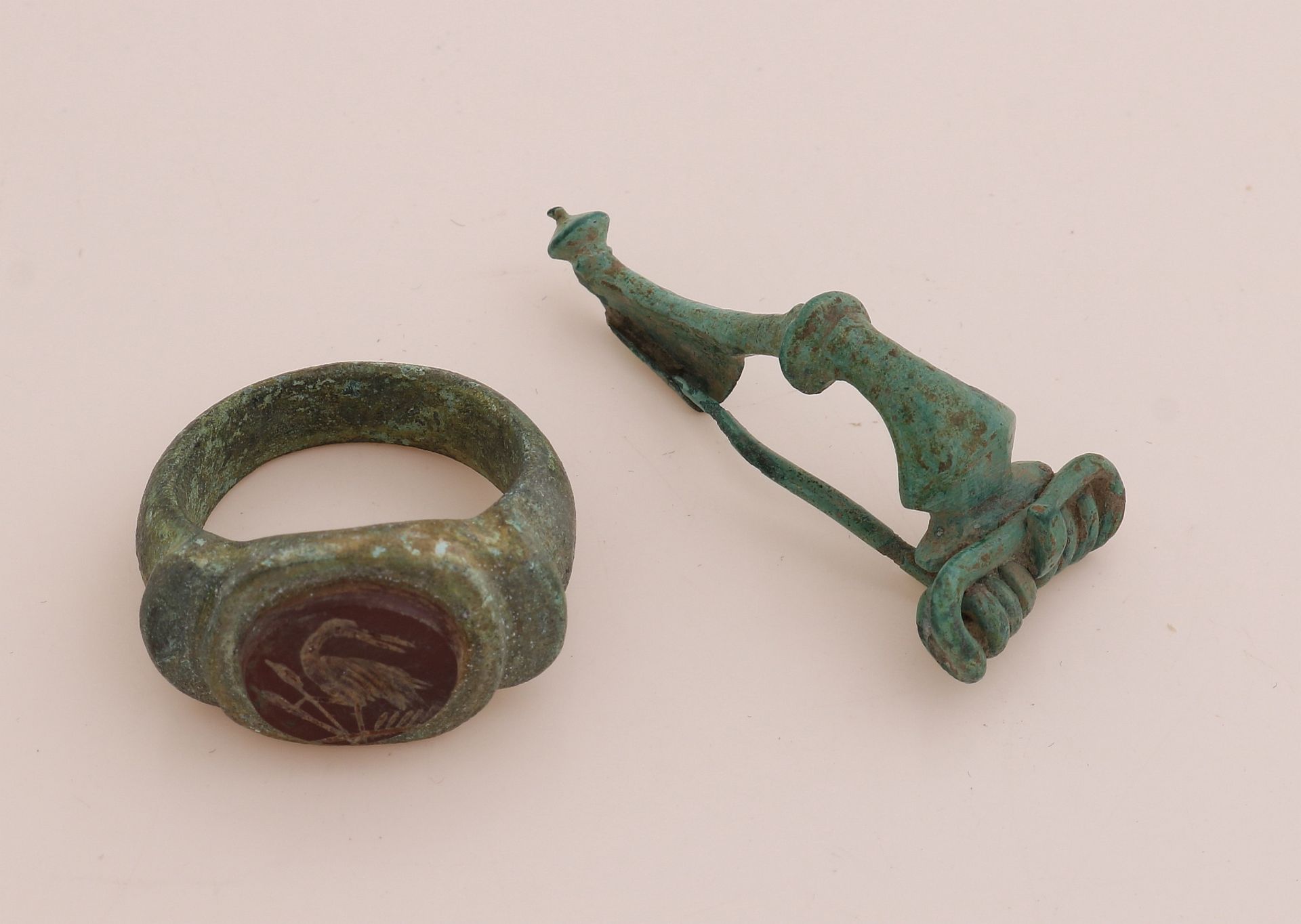 Roman ring + fibula