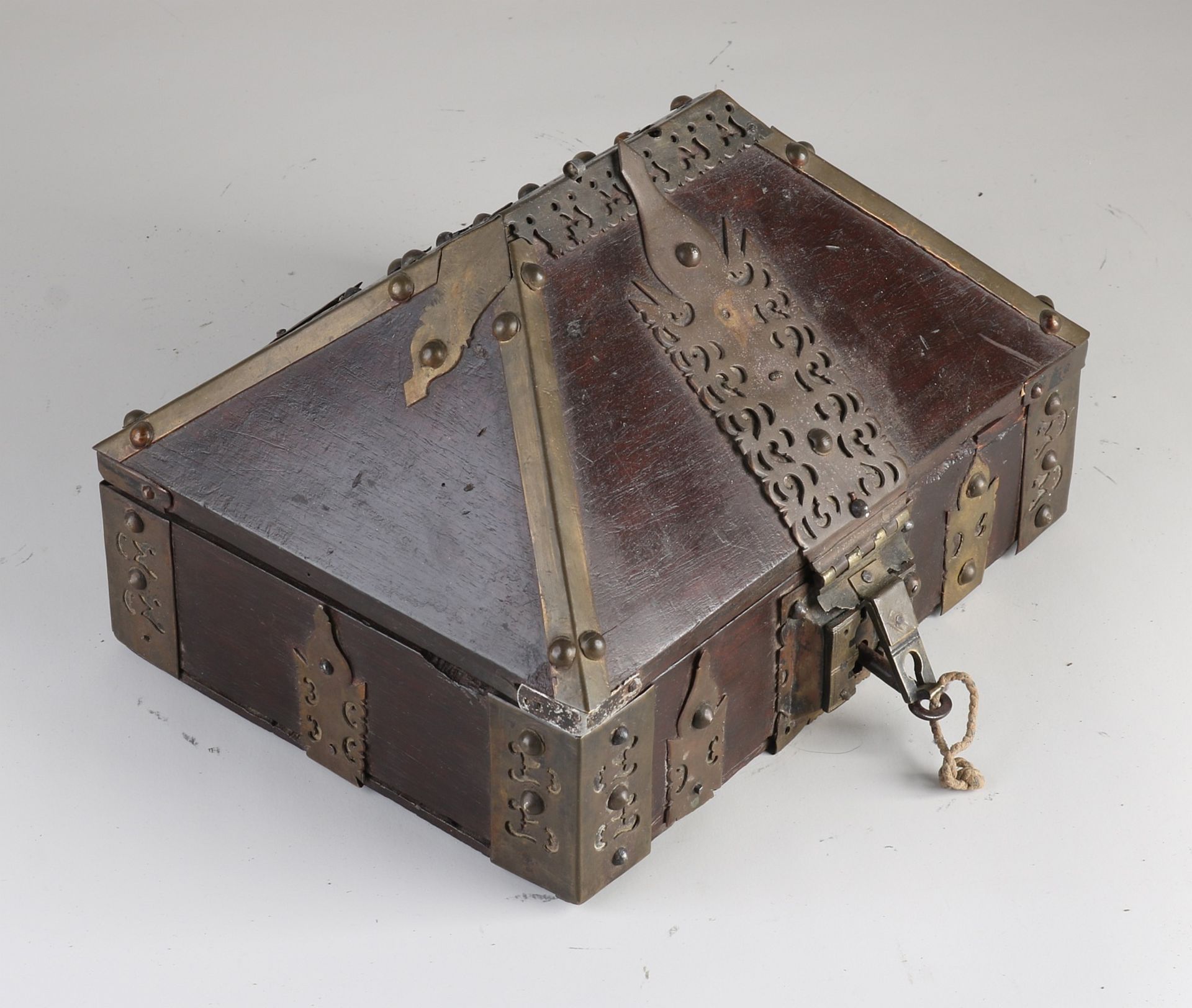 Antique lidded box