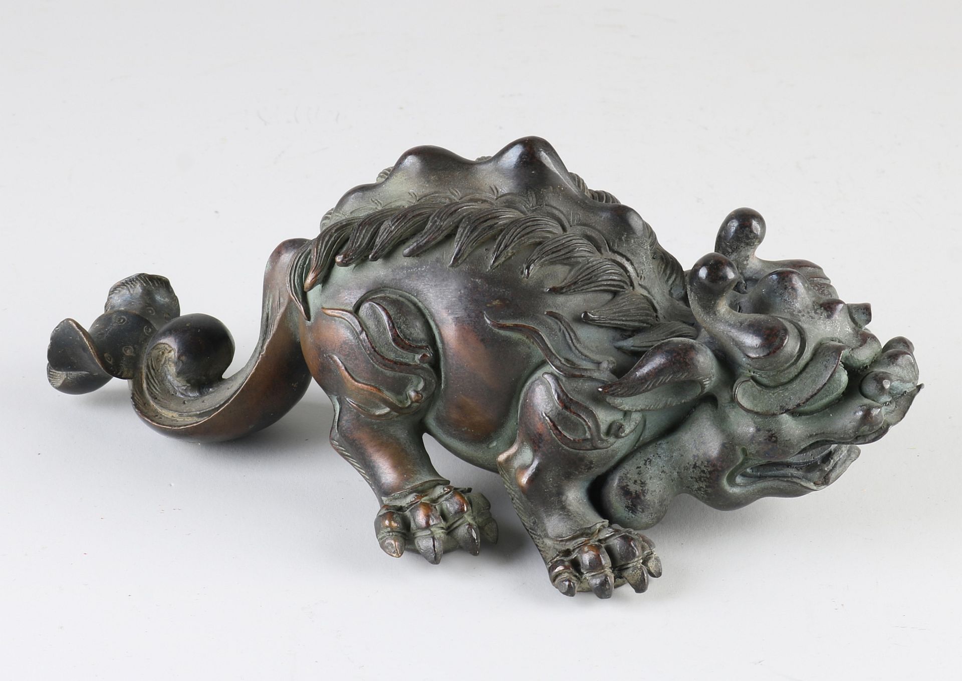 Ancient Chinese bronze fable figure Qilin - Image 2 of 3