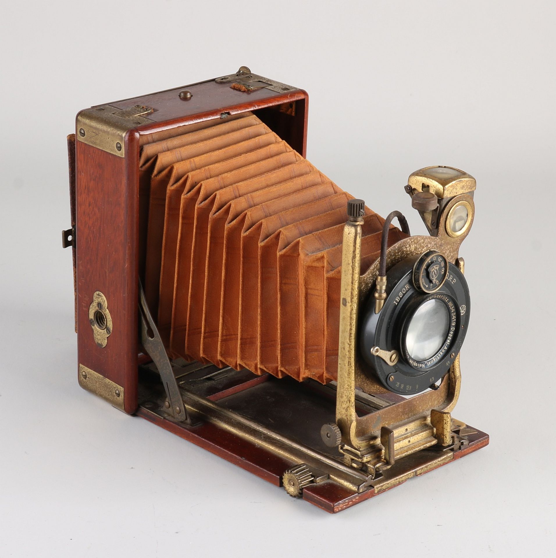 Antique German camera, 1900